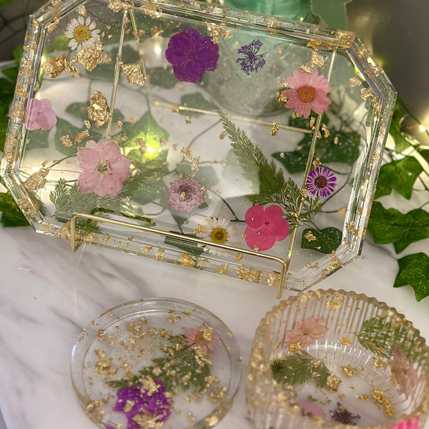 Pressed Wildflower Resin Tray – Floral Vanity Tray or Decorative Catch-All – Handmade Philadelphia - Handmade By Theia