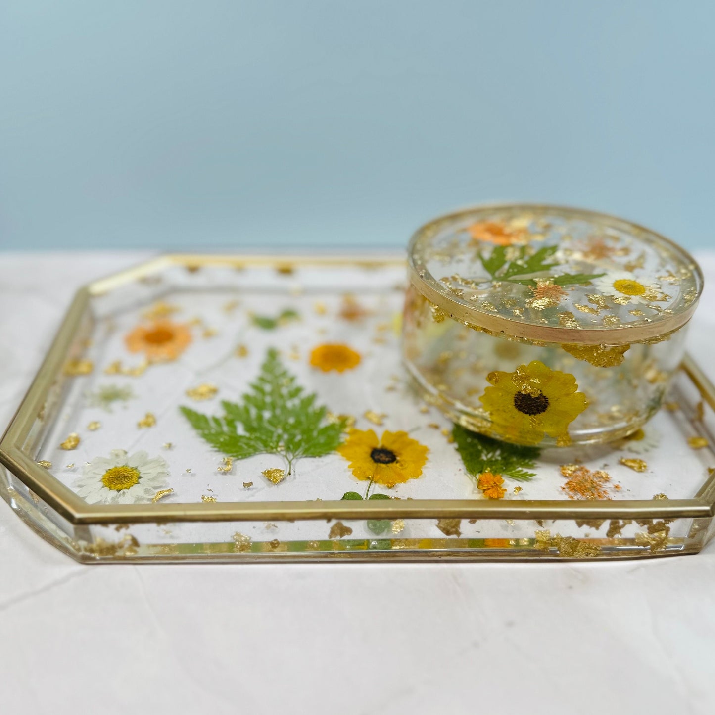 Pressed Flower Resin Rolling Tray – Custom Floral Jewelry Tray, Decorative Vanity Tray for Women, Unique Personalized Gift